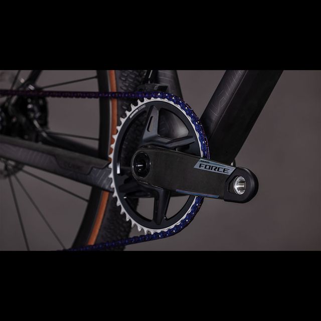 CUBE Nuroad C:62 EXC gravel-pyörä